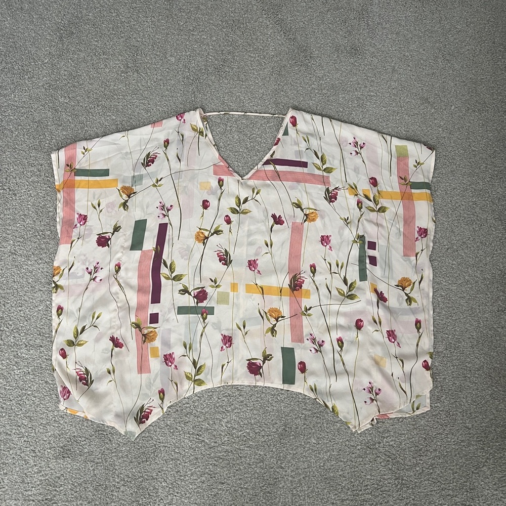 Floral Print V-Neck Women's Top Oversized Chiffon Deep Back V Flowy and Drapey - Picture 2 of 11